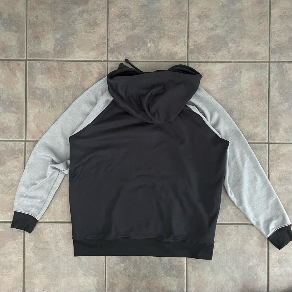 Nike Therma-FIT Women's Black/Grey‎ Fleece Training Hoodie (DD5205-010) Size L - Picture 6 of 6